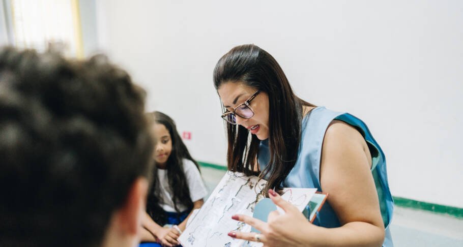 Fundação Itaú Social oferece curso gratuito para fortalecer alfabetização na Educação Infantil