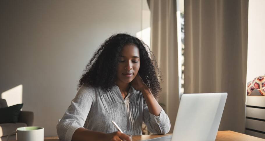 Afreektech abre 24 mil vagas em cursos gratuitos para jovens negros em 2026