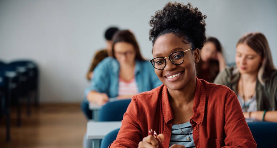 Rede Cidadã lança curso gratuito para formação profissional de mulheres em São Paulo