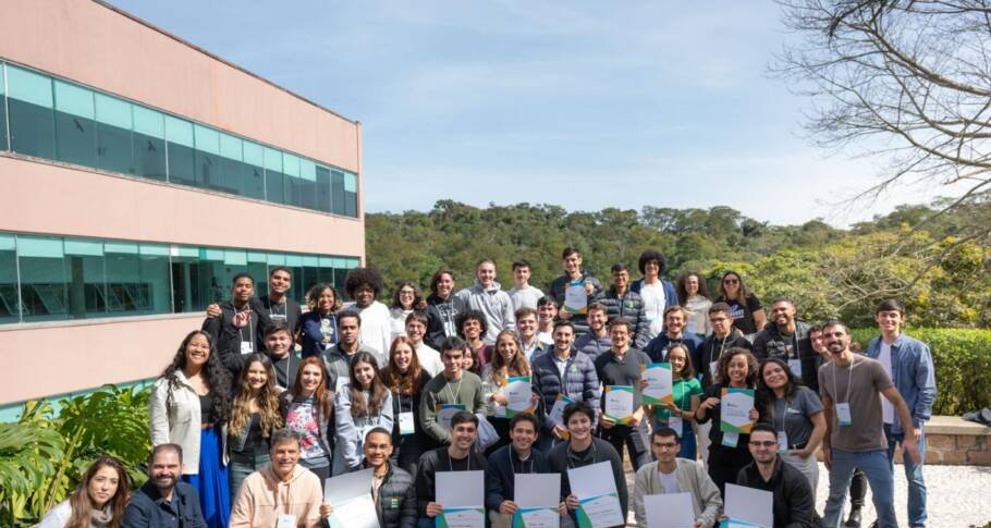 Fundação Estudar abre inscrições para programa de bolsas em universidades como Harvard