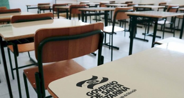 Concurso SED SC 2026: FURB é banca organizadora e edital deve sair em breve